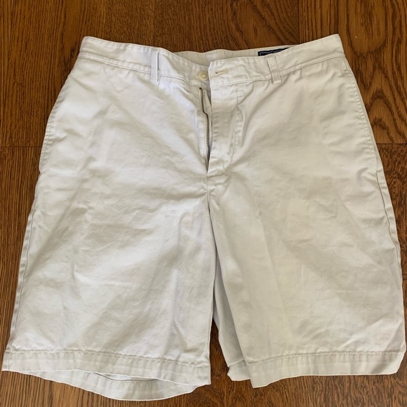Vineyard vines shorts 9in inseam waist size 32 - Picture 3 of 3
